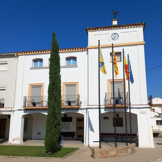 Casa consistorial de Gimenells i el Pla de la Font