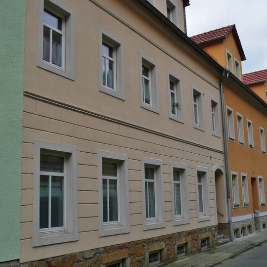 Wohnhaus in geschlossener Bebauung Pirnaer Straße 115