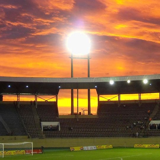 Estádio Fonte Luminosa