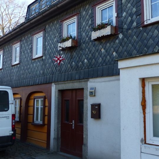 Dresdener Straße 25