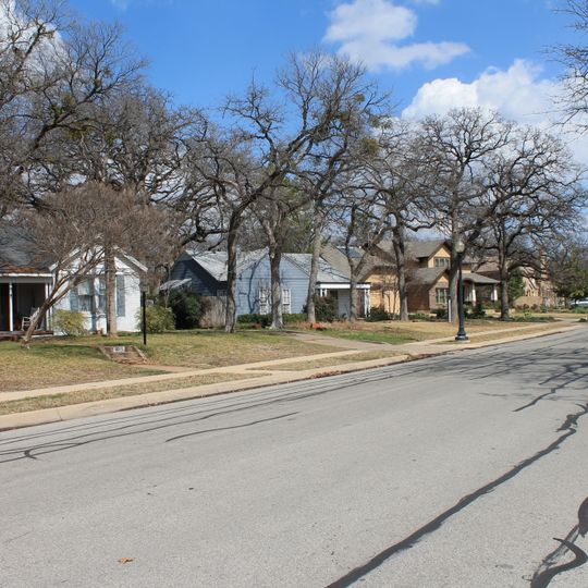 Oakhurst Historic District