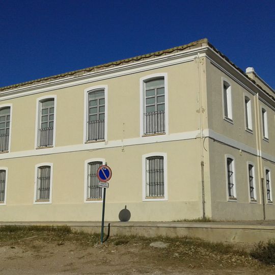 Carabineros Barracks in El Saler