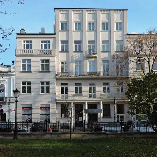 Kamienica przy Placu Konstytucji 3 Maja 6 w Radomiu