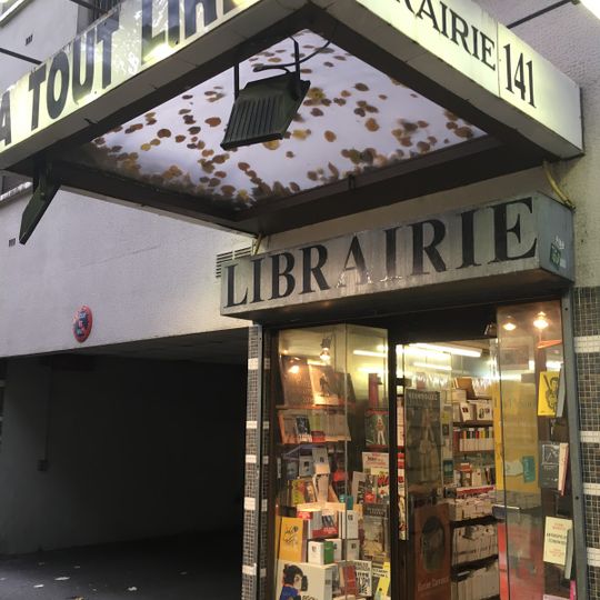 A Tout Lire