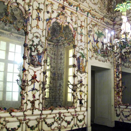 Salottino di porcellana di Maria Amalia di Sassonia