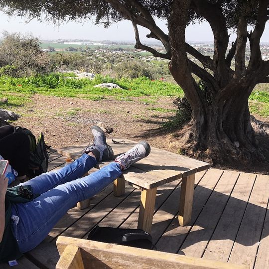 זולה עם נוף יפה לכיוון מערב