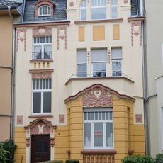 Karl-Finkelnburg-Straße 1