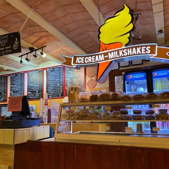 Jax Snax Restaurant