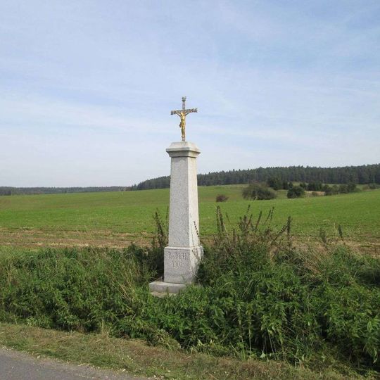 Kříž jižně od Zemětic