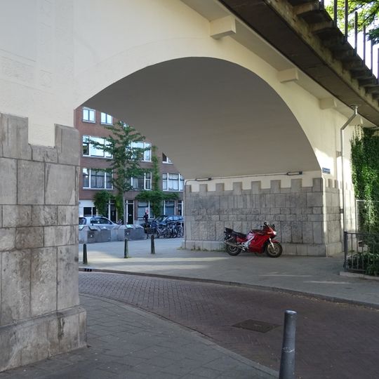 Hofboogbrug Nootdorpstraat