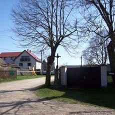 Kříž v Srlíně u rozcestí