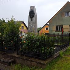 Pomník padlým v Železném Újezdu