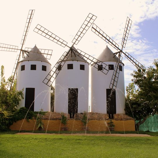 Los Molinos - cabañas y casas de madera