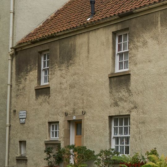 Edinburgh, Canongate, 2 White Horse Close