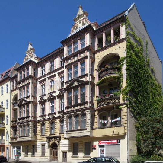 Mietshaus Hohenstaufenstraße 7