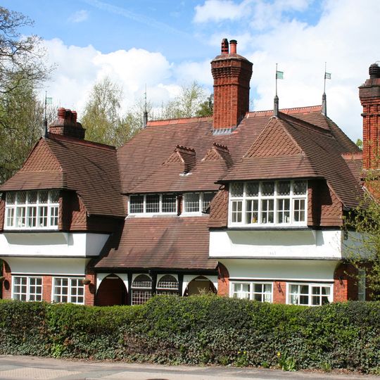 Stowford and Magnolia Cottages