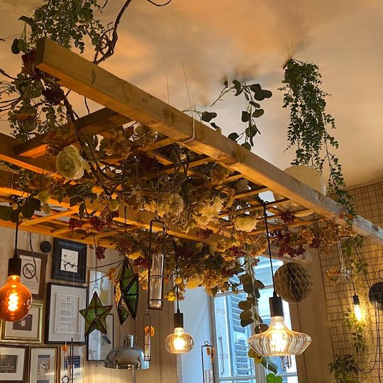Le Bar Roux dHeure