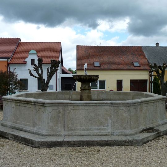 Fountain in Horní Cerekev