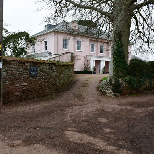 Broadclyst House