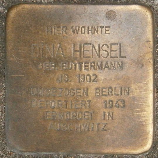 Stolperstein en memoria de Dina Hensel