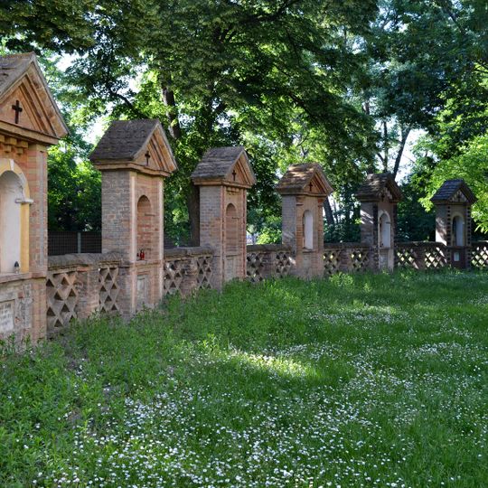 Kalvária, múr ohradný