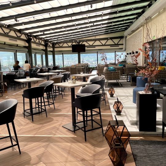 Ozone Skybar & lounge
