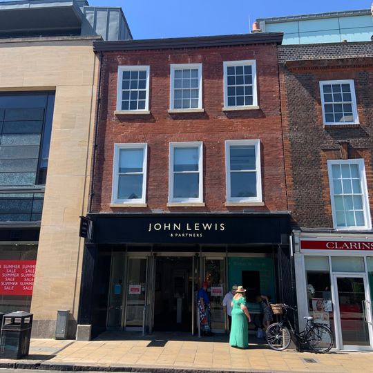 25, St Andrew's Street