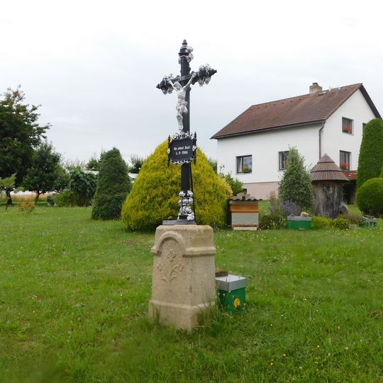 Kříž u domu č. 40 ve Speřicích