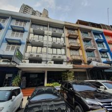 THINK Society: Co-working space & coffee