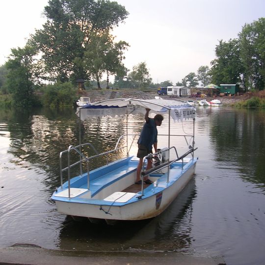 Oseček ferry