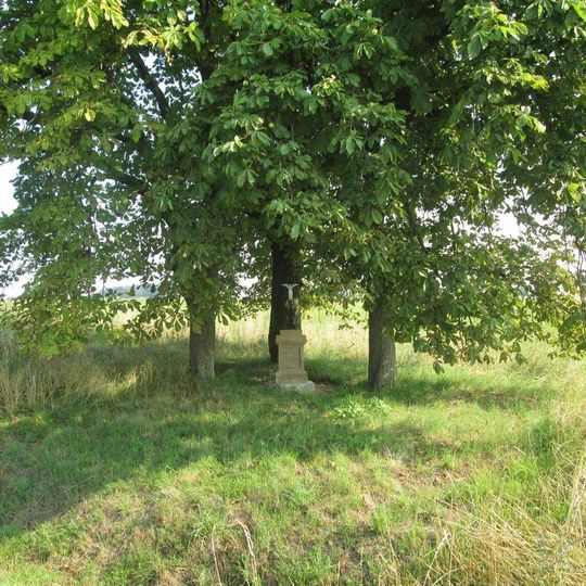 Kříž u Damnova u cesty do Janova