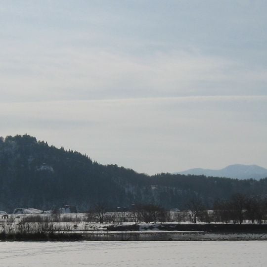 Mukaihaguroyama Castle