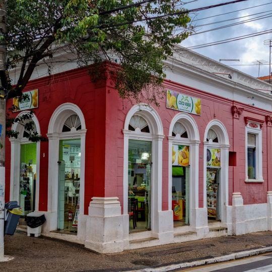 Building at Rua Floriano Peixoto, 1098