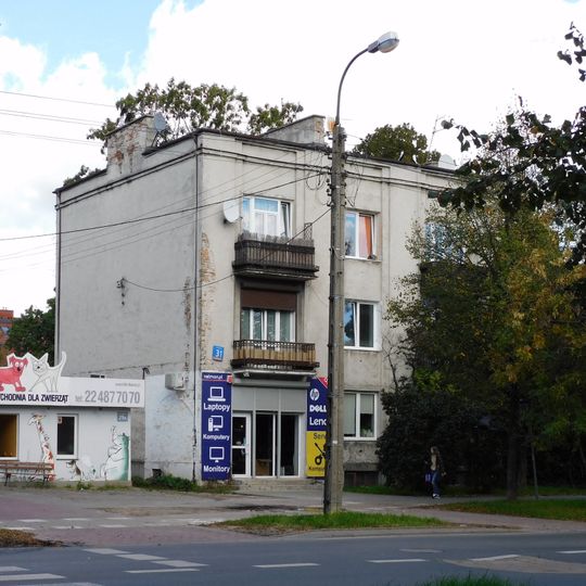 Dom przy ulicy Popularnej 31