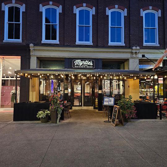 Myrtle's Chicken and Beer