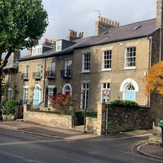 39-53, Maid's Causeway