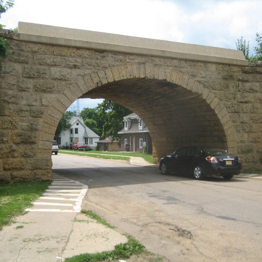 Illinois Central Stone Arch Railroad Bridges