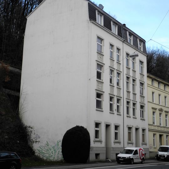 Friedrich-Ebert-Straße 342/344