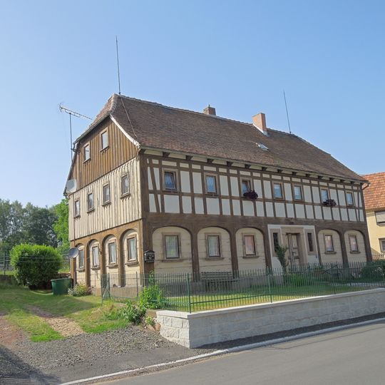 August-Bebel-Straße 172