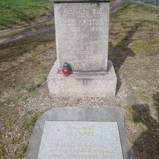 Pamětní deska u rybníka Schwarz