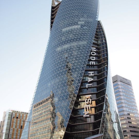 Mode Gakuen Spiral Towers