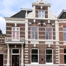 Herenhuis in de stijl van de Hollandse Neo-renaissance