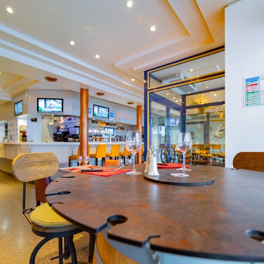 LC2 café