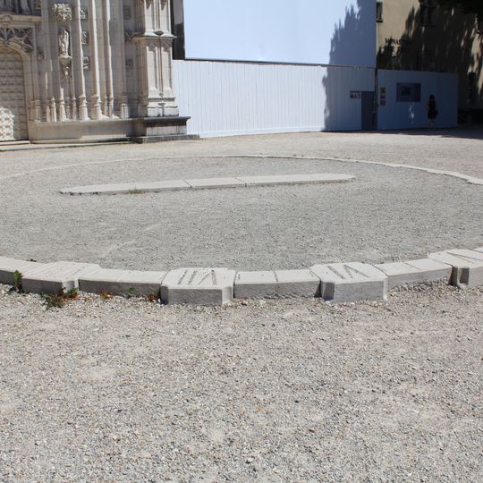 Analemmatic sundial of Brou