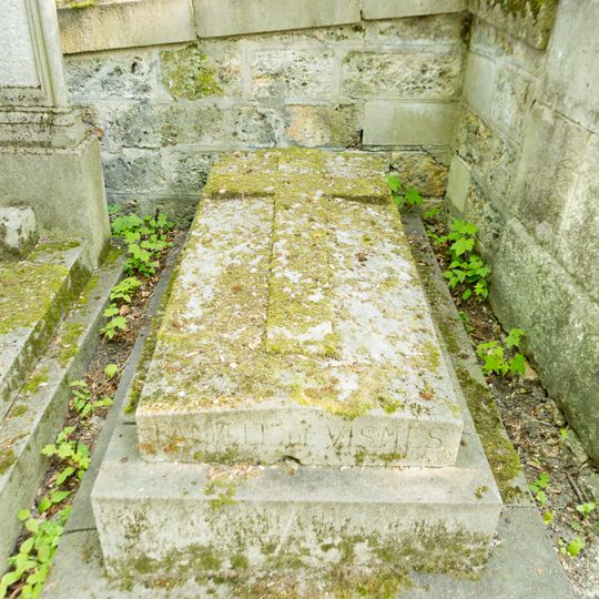 Grave of Vismes