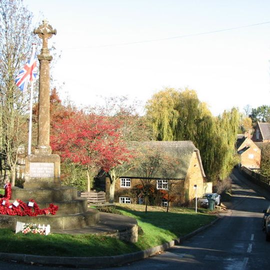 Bloxham War Memorial