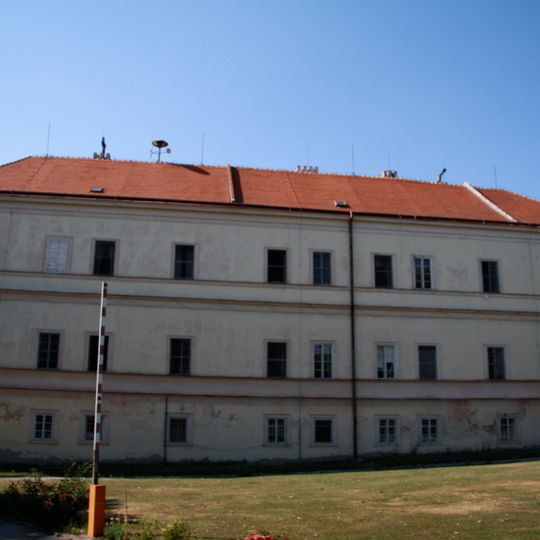 Nové Syrovice Castle
