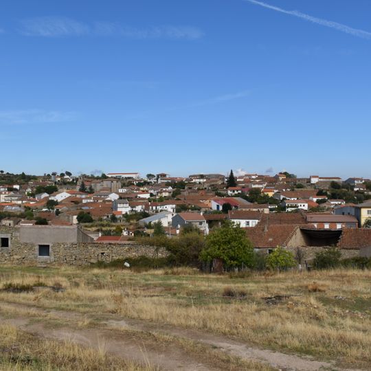 Valdefuentes de Sangusín