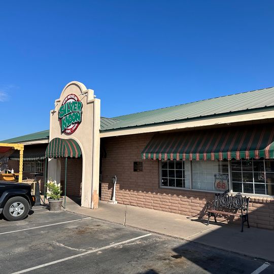 Silver Moon Cafe