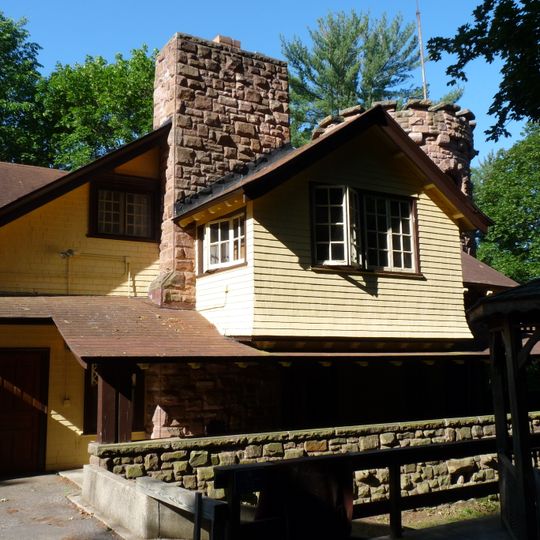 Wawbeek-Horace A.J. Upham House